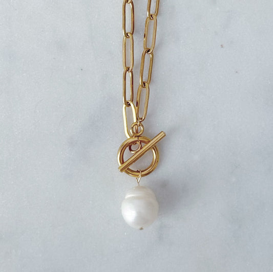 Pearl and paperclip chain necklace