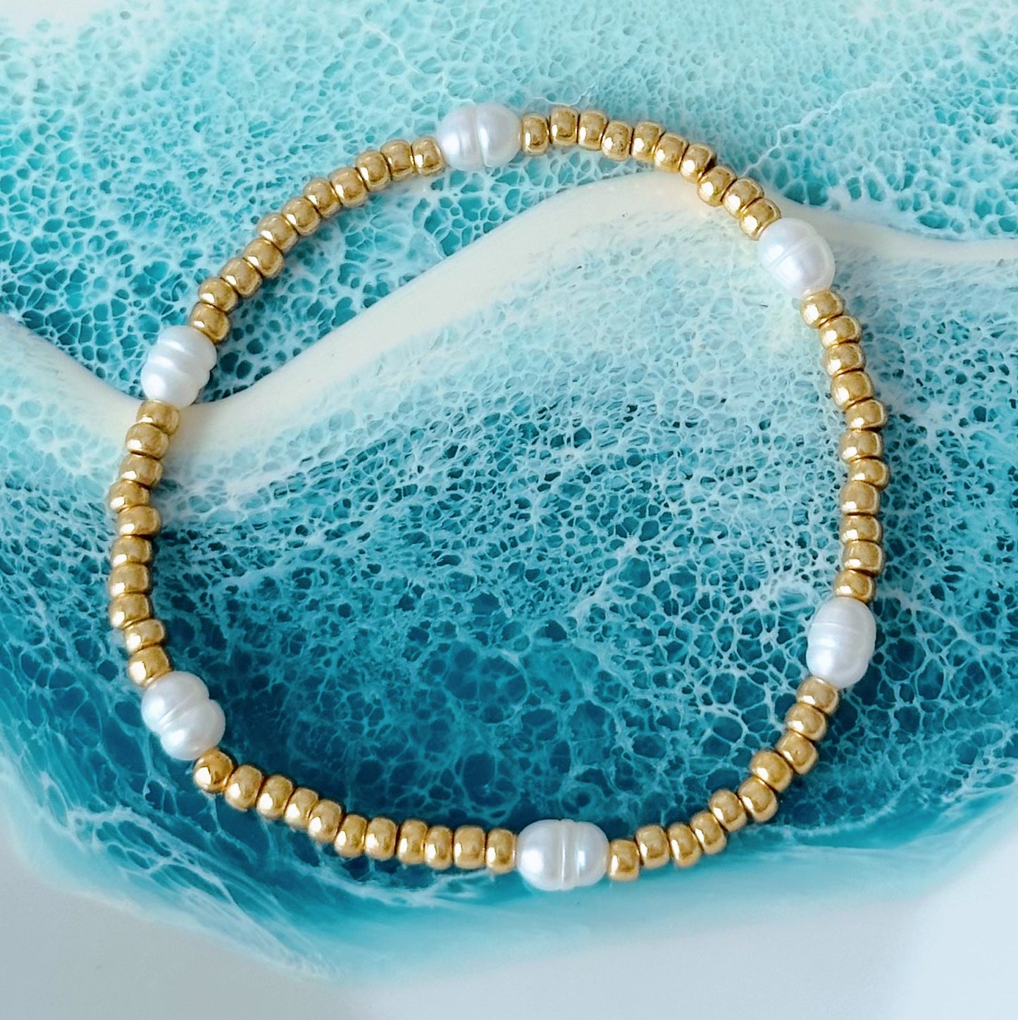 Boardwalk beaded pearl bracelet