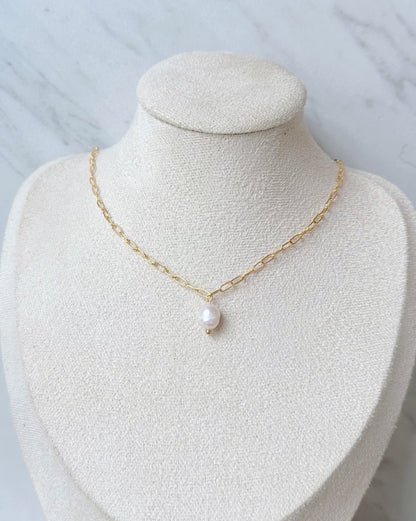 Dainty paperclip pearl necklace