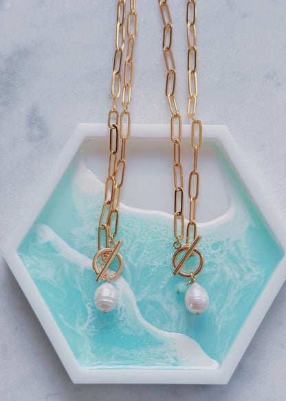 Pearl and paperclip chain necklace