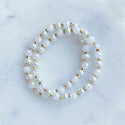 White Sands glass bead and pearl bracelet