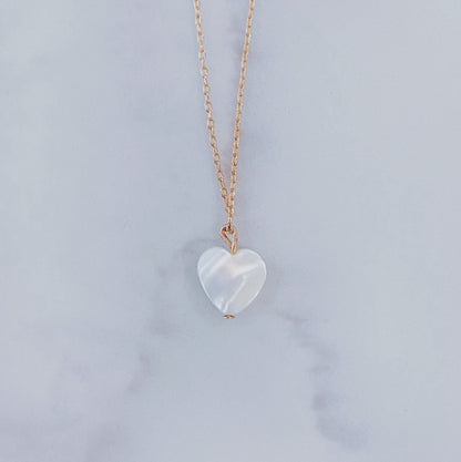 Shell heart pendant necklace